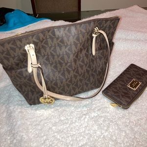 Michael Kors Tote and wallet